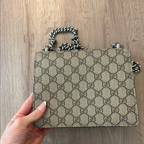 Gucci Beige and Black Shoulder Bag - Picture 6 of 10